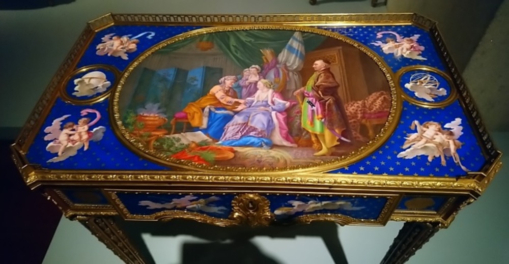 Des meubles d’histoire(s)
